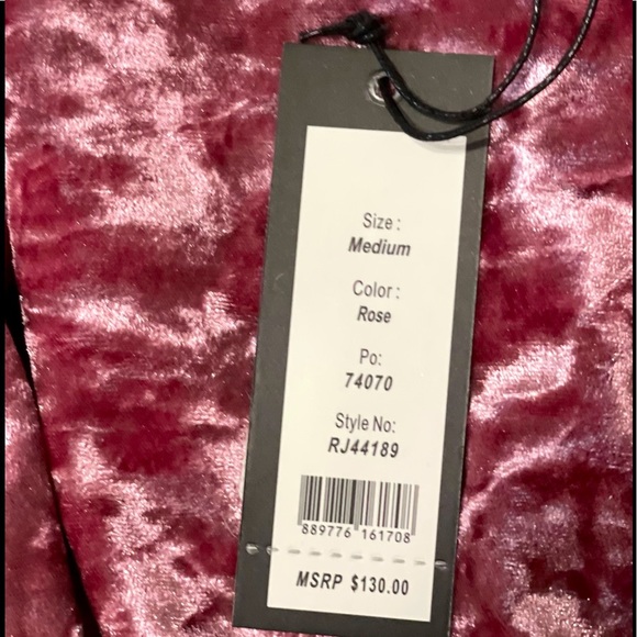 Romeo+Juliet Couture Rose Velvet Cami Top Short Short Jumper Cinched Waist SZ M - Picture 6 of 6